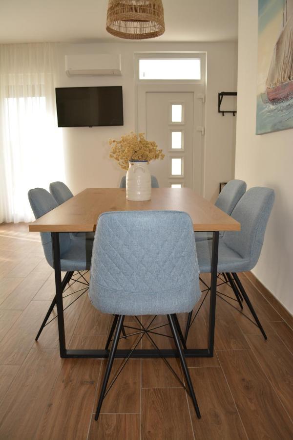 Apartments Antea Pag Town Zewnętrze zdjęcie
