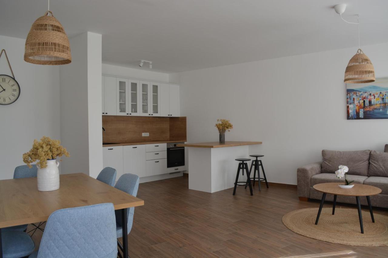 Apartments Antea Pag Town Zewnętrze zdjęcie